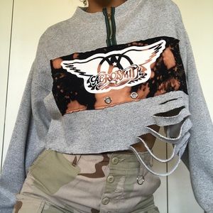 AEROSMITH DISTRESSED VINTAGE ZIPPER SWEATSHIRT